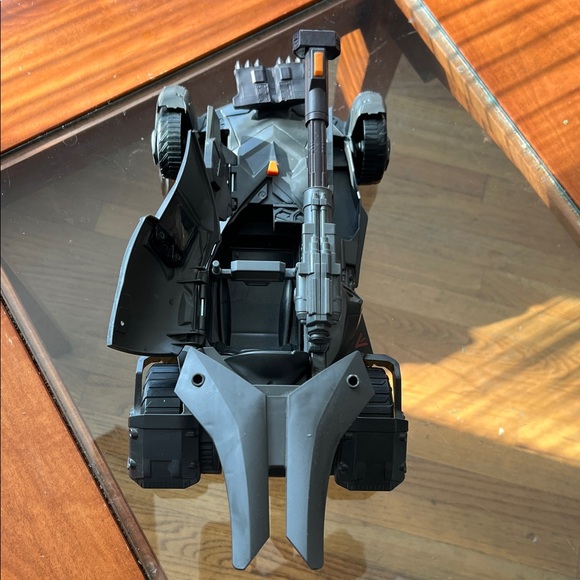 Batmobile - Picture 9 of 13